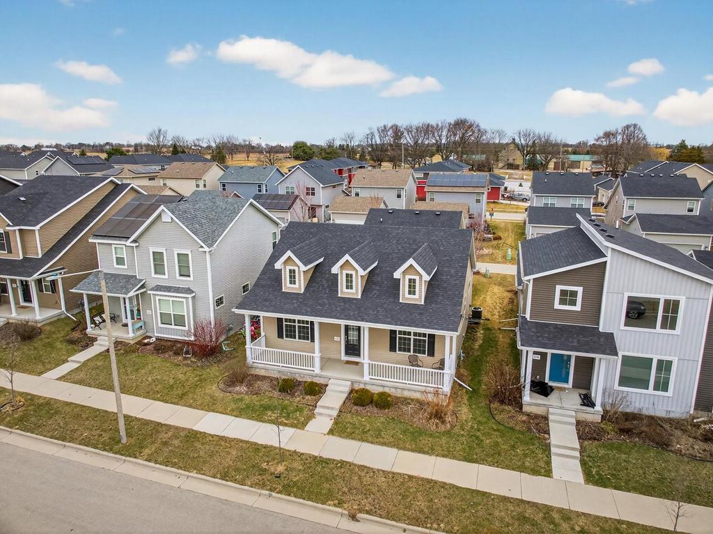 Photo of 6136 Ragan STREET, Madison, WI 53718 (MLS # 2018333)