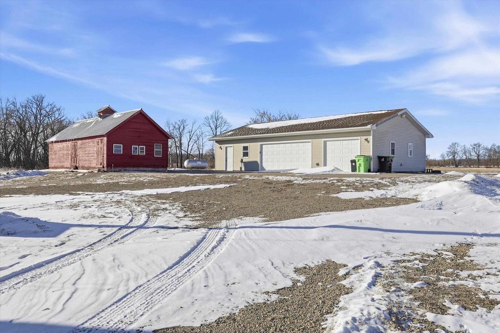 Photo of 5429 Broderick ROAD, Omro, WI 54963 (MLS # 50320760)