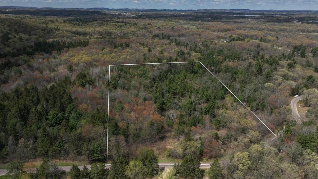 Photo of Lot 4 Grayling AVENUE, Tomah, WI 54660 (MLS # 2022558)