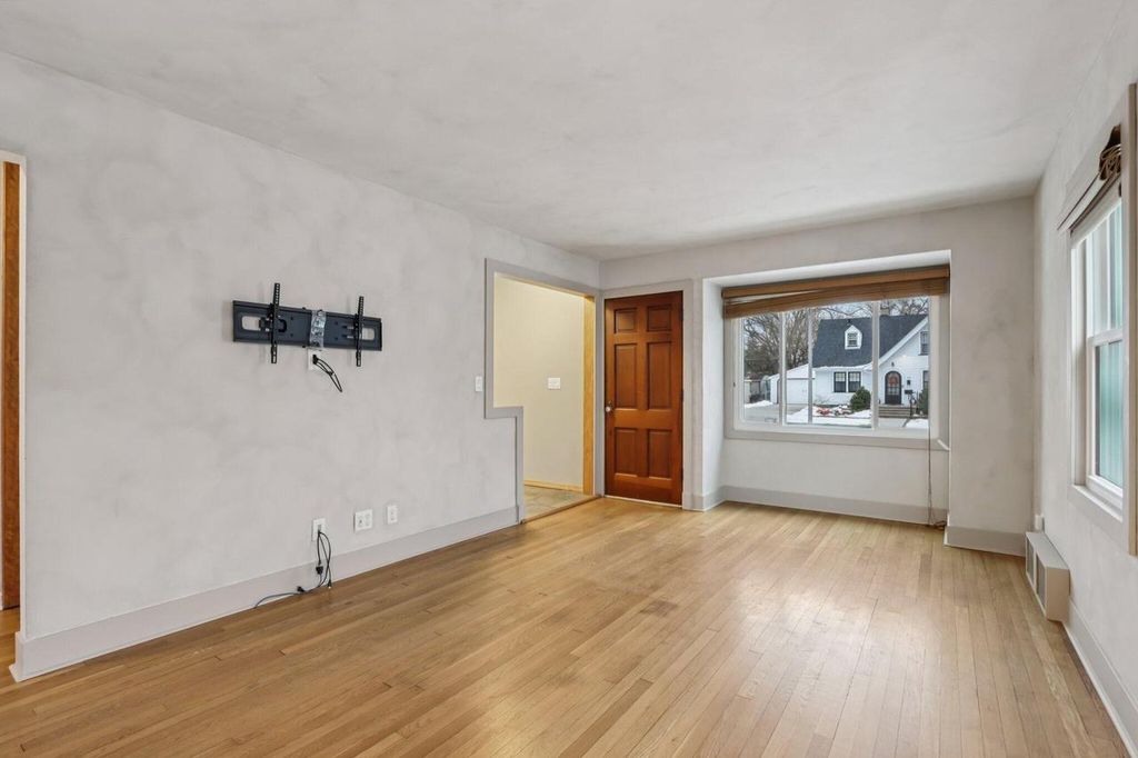 Photo of 151 N 72nd STREET, Milwaukee, WI 53213 (MLS # 1945726)