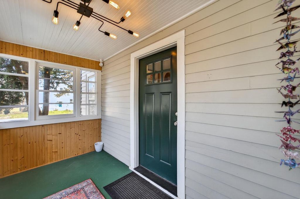 Photo of 21 Powers AVENUE, Madison, WI 53714 (MLS # 2019320)