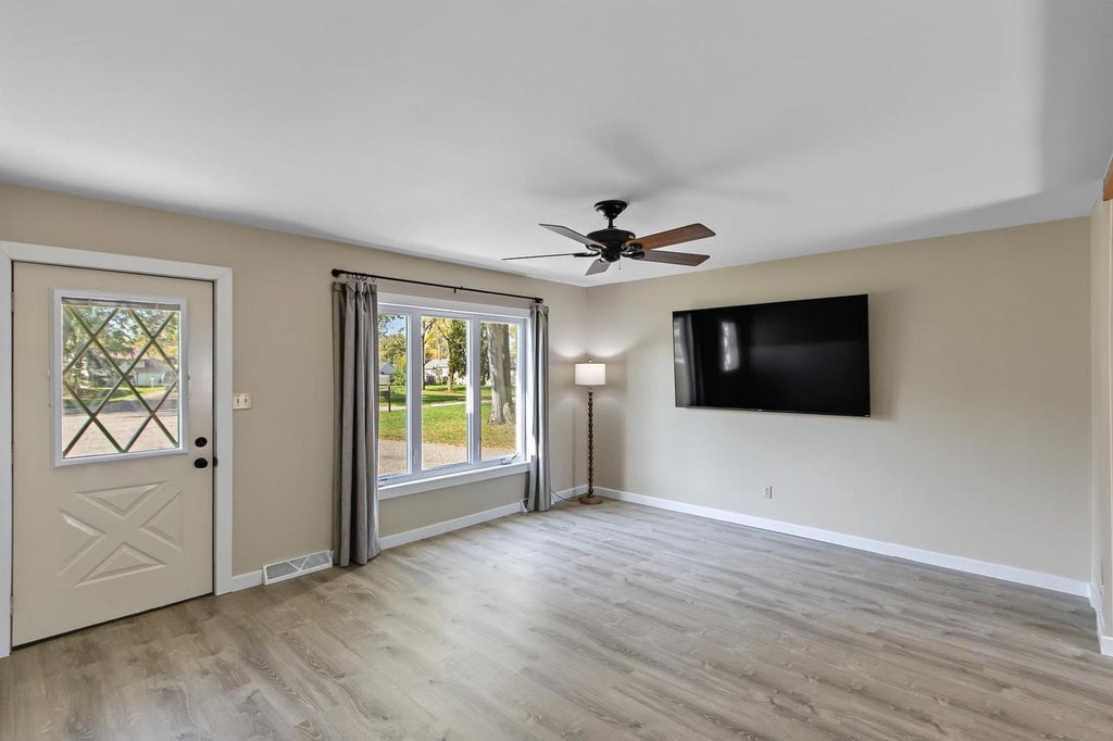 Photo of 412 8th Street CIRCLE, Prairie Du Sac, WI 53578 (MLS # 2034554)