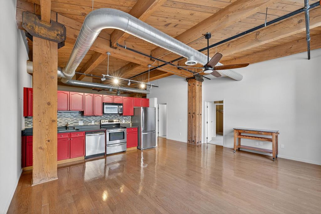 Photo of 234 E Reservoir AVENUE #203, Milwaukee, WI 53212 (MLS # 1939875)