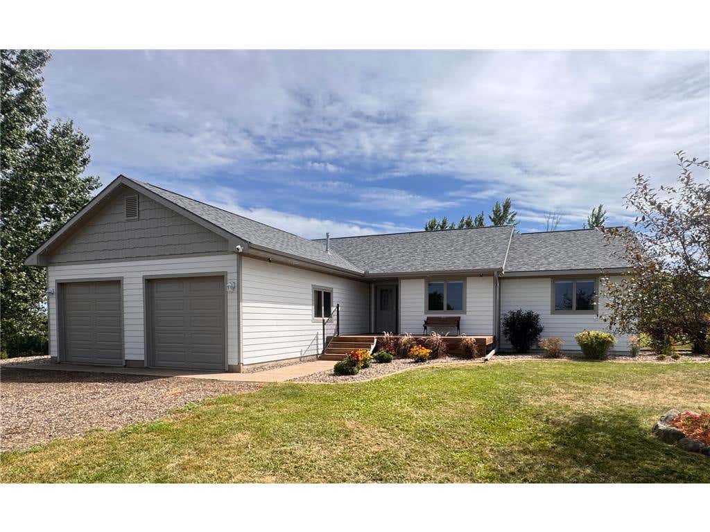 Photo of 836 County Road D, Woodville, WI 54028 (MLS # 7117636)