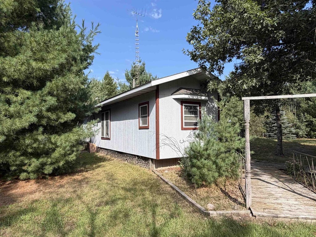 Photo of W5842 Pheasant DRIVE, New Lisbon, WI 53950 (MLS # 2020926)