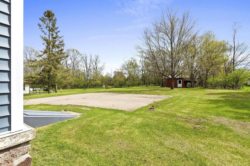 Photo of 572 Green Bay AVENUE, Oconto Falls, WI 54154 (MLS # 50325380)