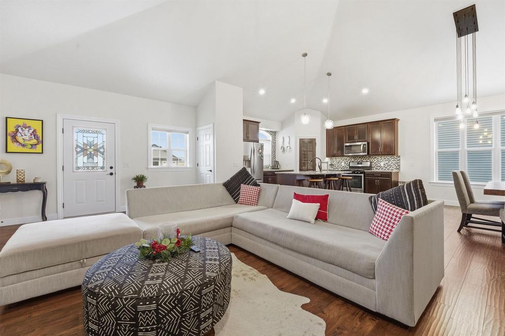 Photo of 1364 Primrose LANE, Fond Du Lac, WI 54935 (MLS # 50321722)