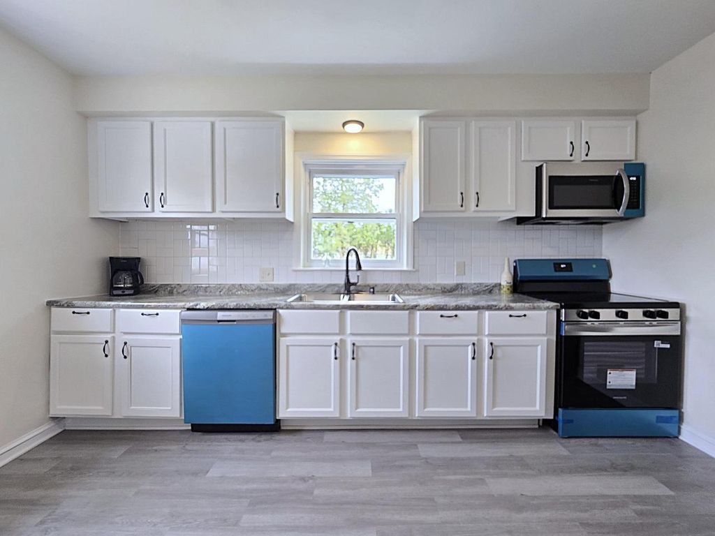 Photo of 4823 N 51st BOULEVARD, Milwaukee, WI 53218 (MLS # 1960884)