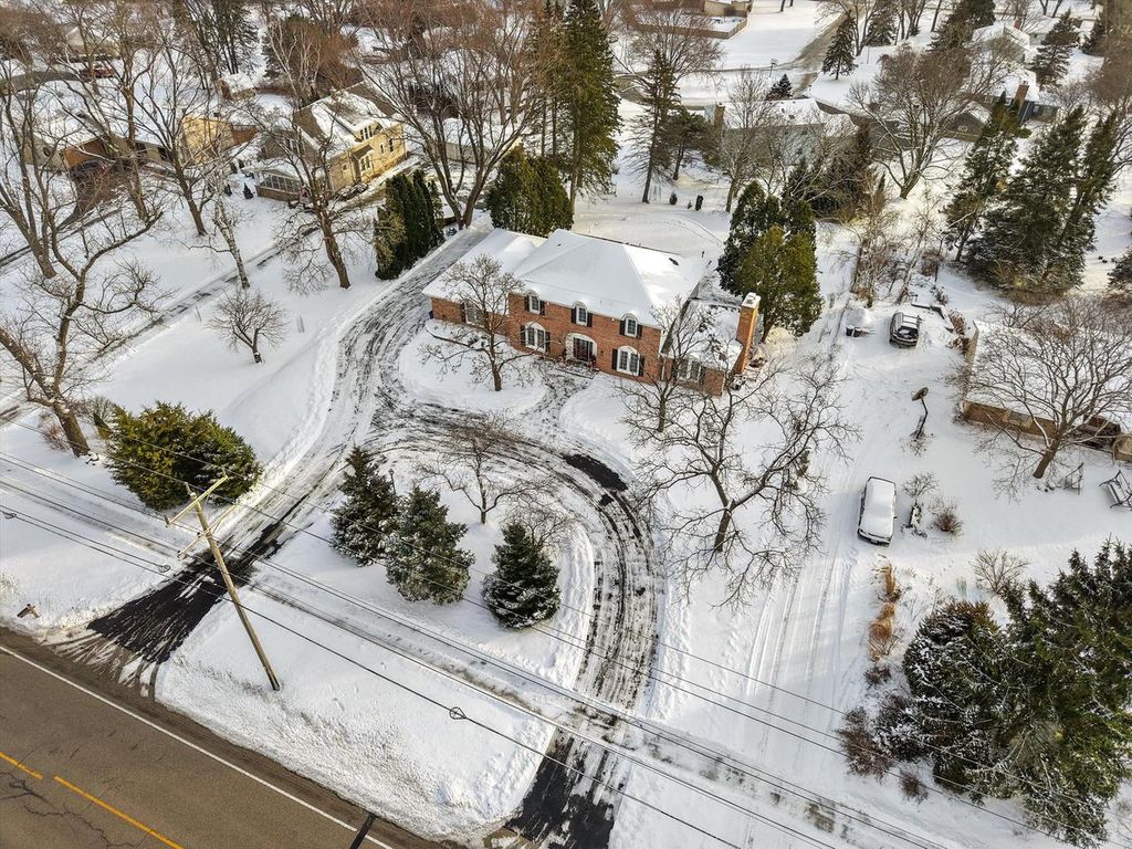 Photo of 15165 W Burleigh ROAD, Brookfield, WI 53005 (MLS # 1947713)