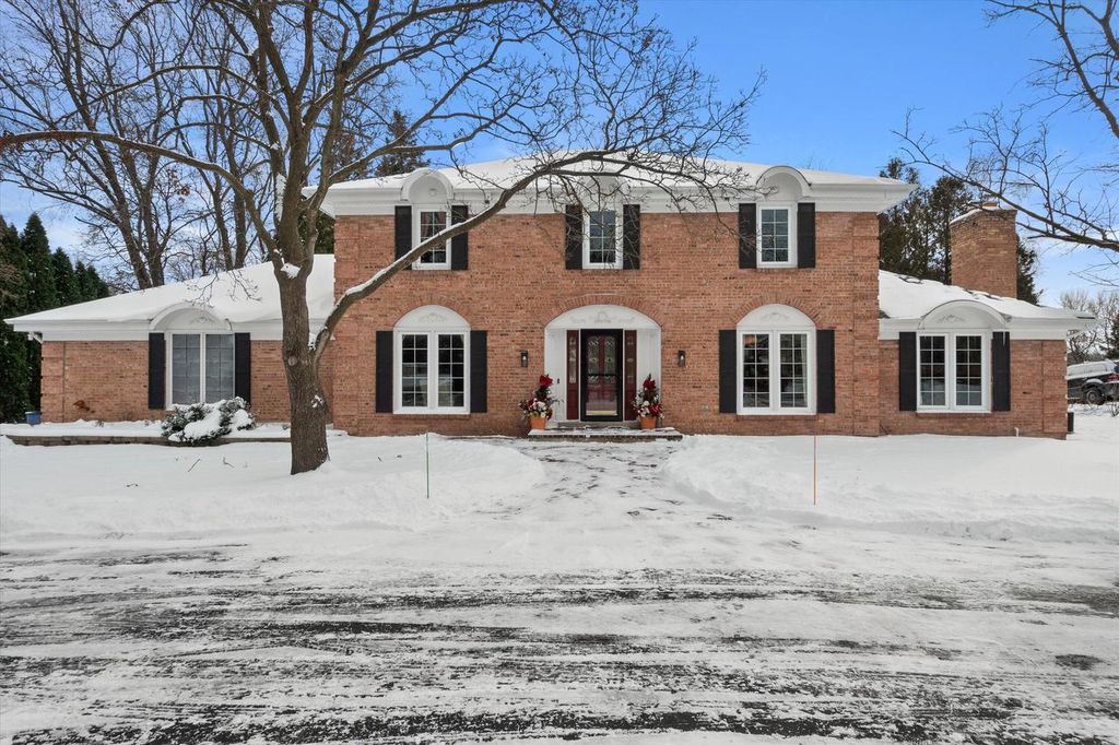 Photo of 15165 W Burleigh ROAD, Brookfield, WI 53005 (MLS # 1947713)