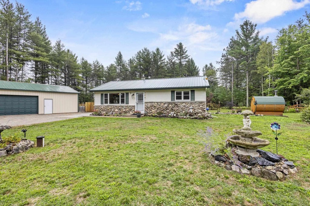 Photo of N7396 Mazor LANE, Crivitz, WI 54114 (MLS # 50331945)