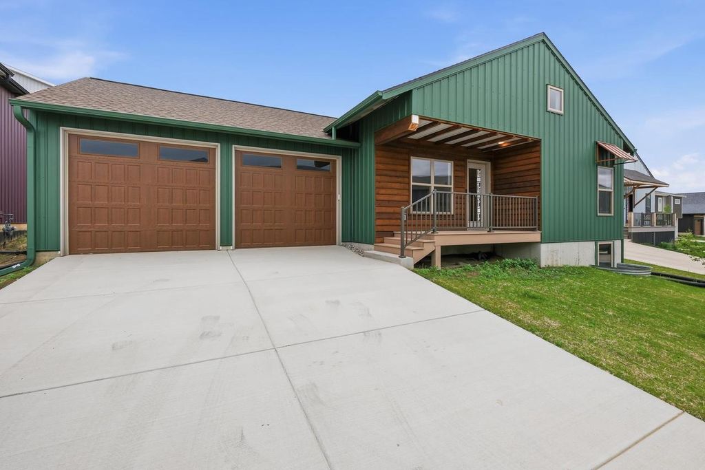 Photo of 118 Boneset AVENUE, Poynette, WI 53955 (MLS # 2023793)