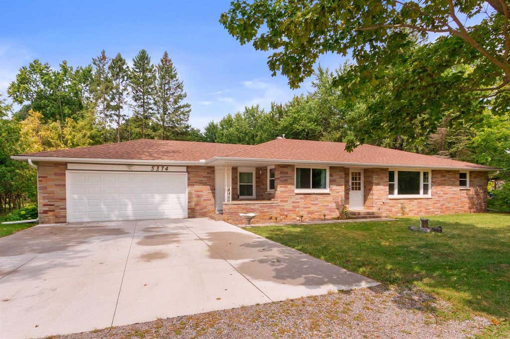 Photo of 5374 State Highway 66, Stevens Point, WI 54482 (MLS # 22604177)