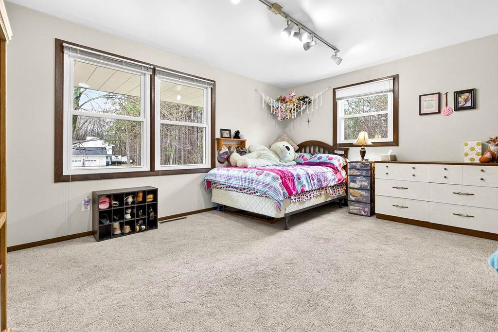 Photo of 4171 St Francis Park DRIVE, Green Bay, WI 54313 (MLS # 50323745)