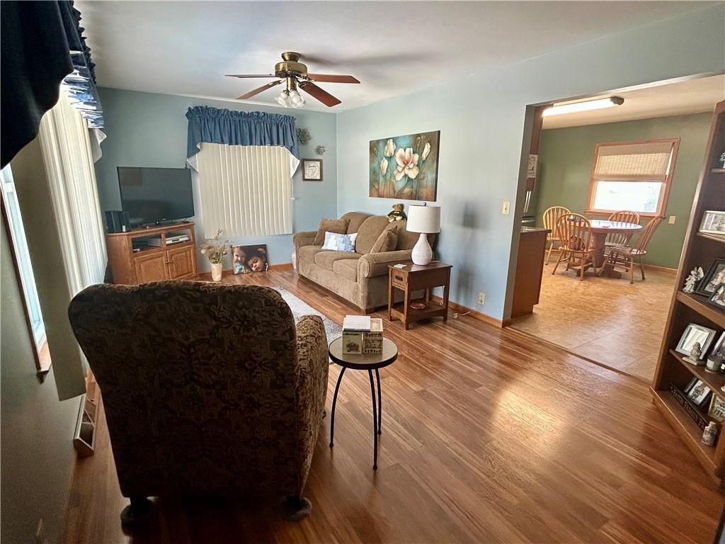 Photo of 315 E Grant AVENUE, Eau Claire, WI 54701 (MLS # 1598376)