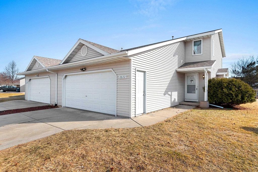 Photo of 2822 Aquarius ROAD, Green Bay, WI 54311 (MLS # 50322103)