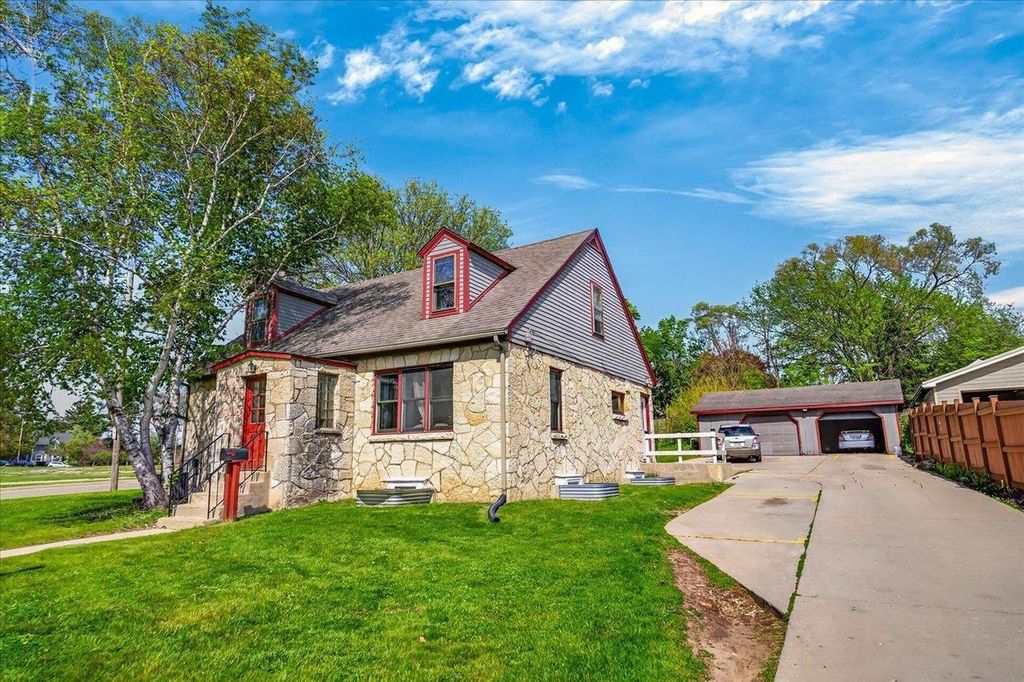 Photo of 203 S Whiton STREET, Whitewater, WI 53190 (MLS # 2022416)