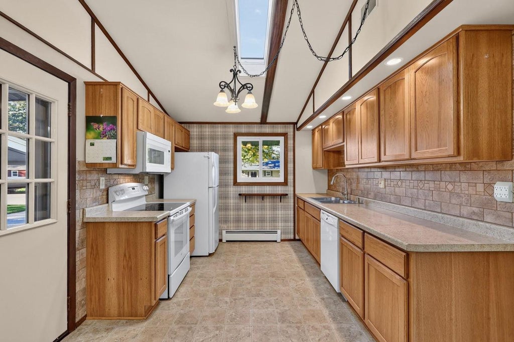 Photo of 1110 Corey AVENUE, Wisconsin Rapids, WI 54494 (MLS # 22604935)