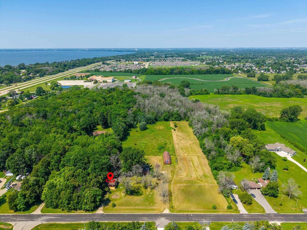 Photo of N8801 S Coop ROAD, Menasha, WI 54952 (MLS # 50328672)