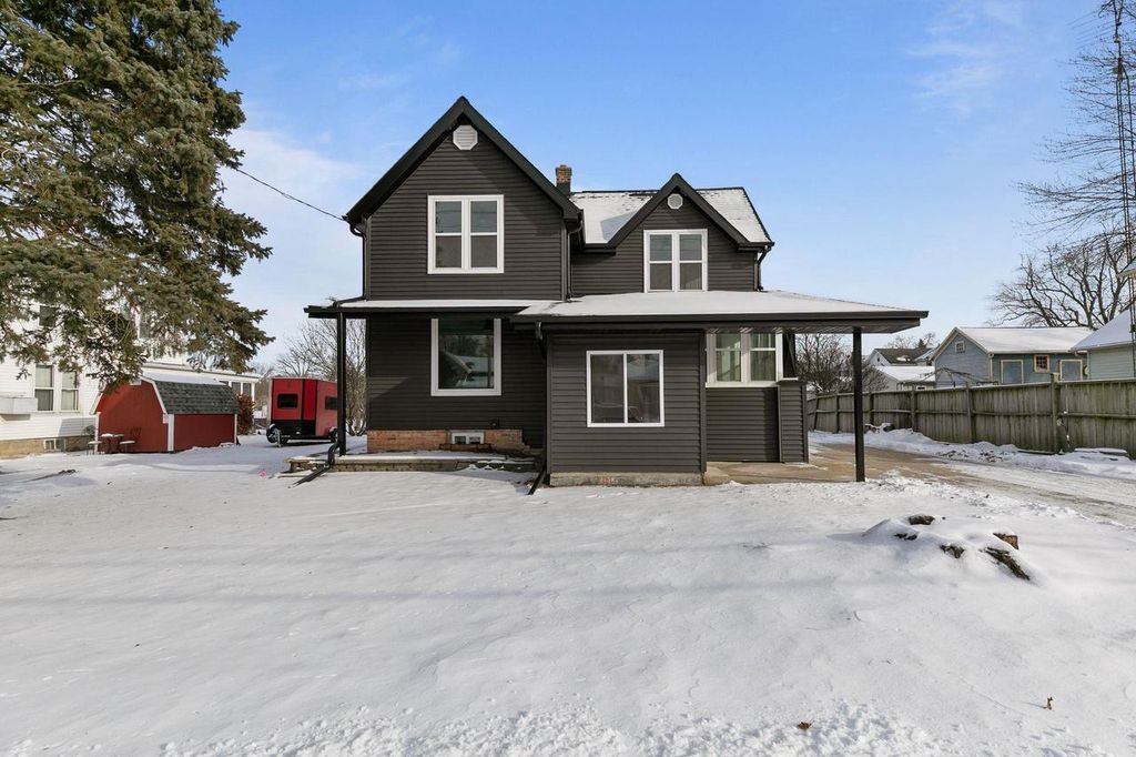 Photo of 215 N Madison STREET, Waupun, WI 53963 (MLS # 50320240)