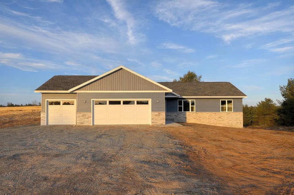 Photo of 231781 Twin Fawn TRAIL #SA19, Wausau, WI 54401 (MLS # 22601219)