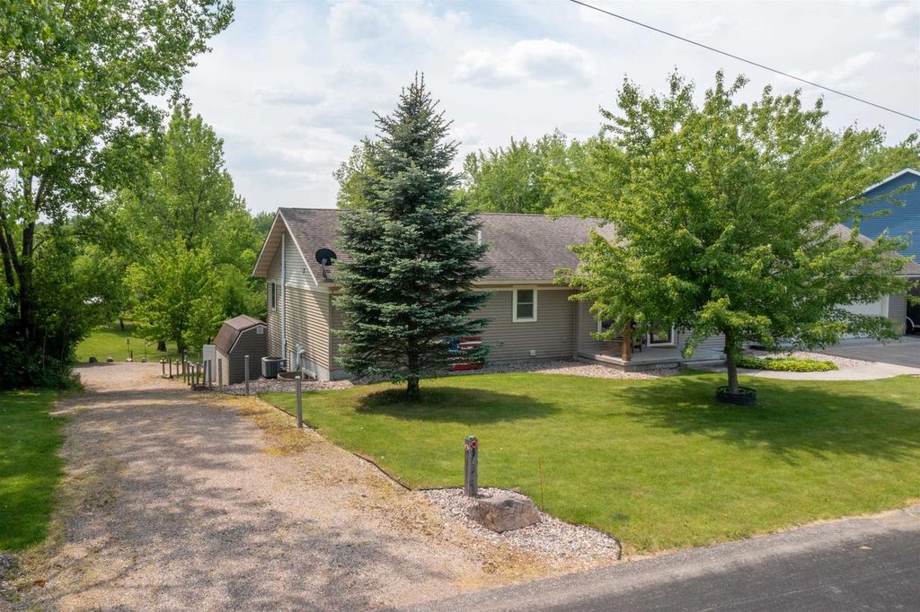 Photo of 523 Evergreen ROAD, Wausau, WI 54403 (MLS # 22601450)