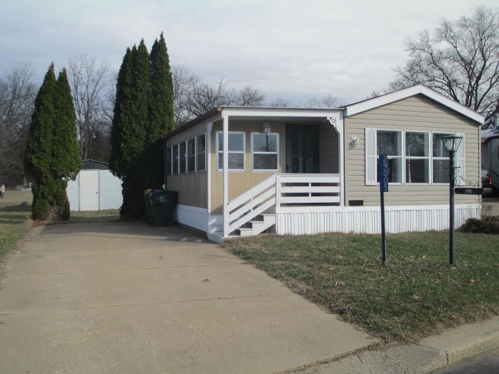 Photo of 29005 Pinecrest CIRCLE, Lone Rock, WI 53556 (MLS # 2019015)