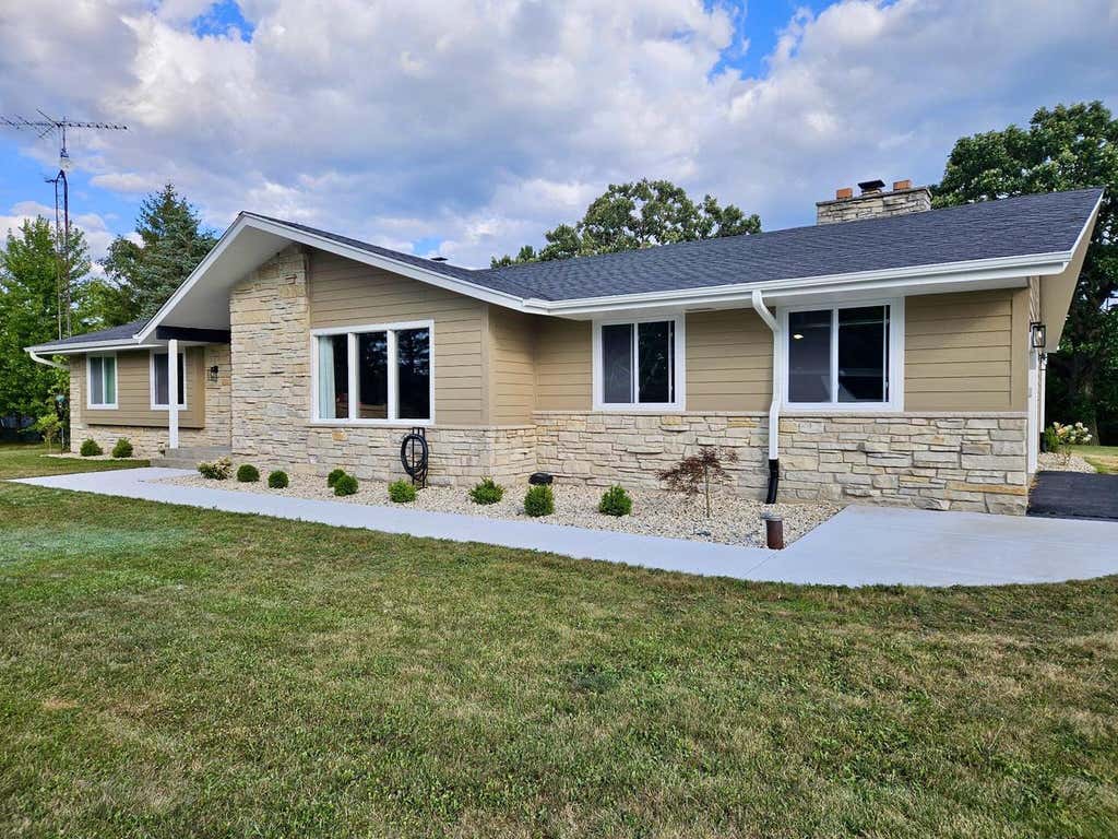 Photo of 3025 South ROAD, Lake Geneva, WI 53147 (MLS # 1972983)
