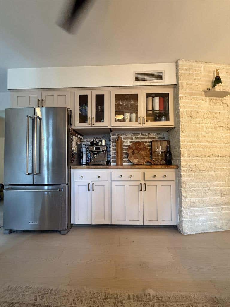 Photo of 513 Prospect ROAD, Waunakee, WI 53597 (MLS # 2029132)
