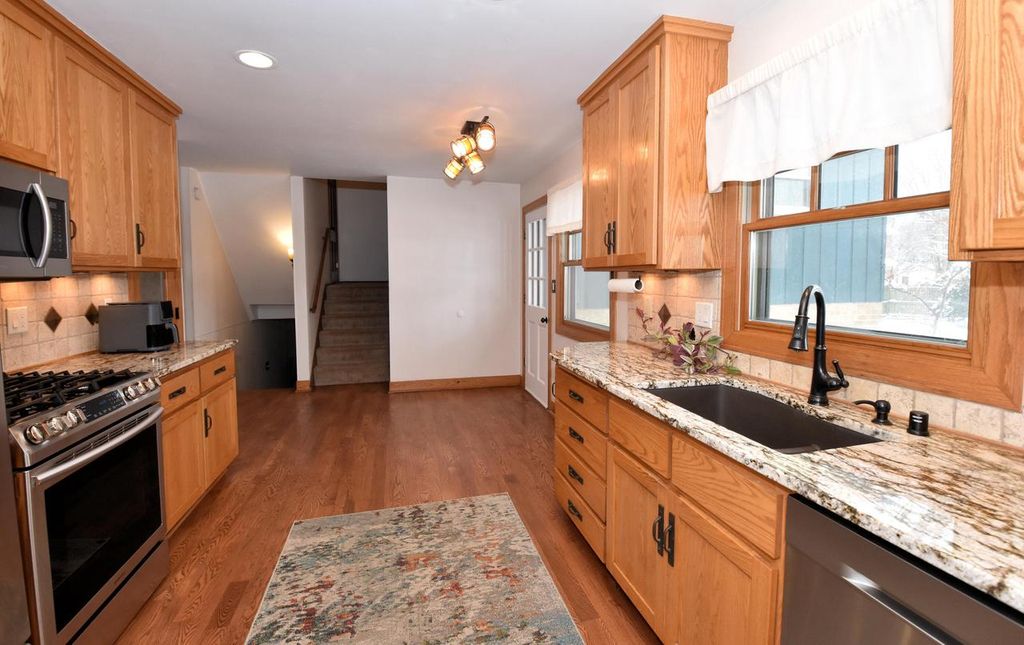 Photo of 631 Hialeah DRIVE, Racine, WI 53402 (MLS # 1944435)