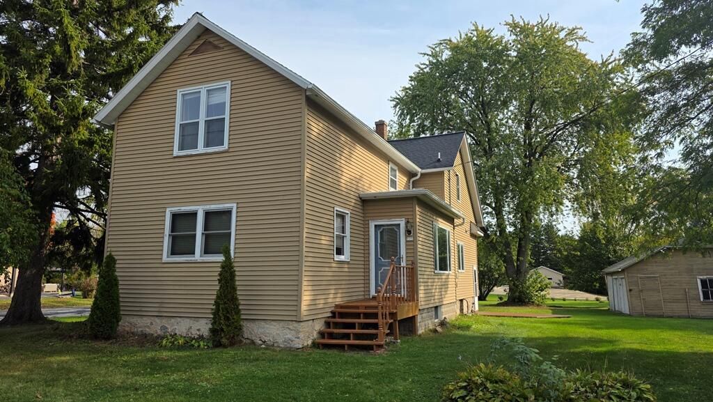 Photo of 775 Westview STREET, Cleveland, WI 53015 (MLS # 1939961)
