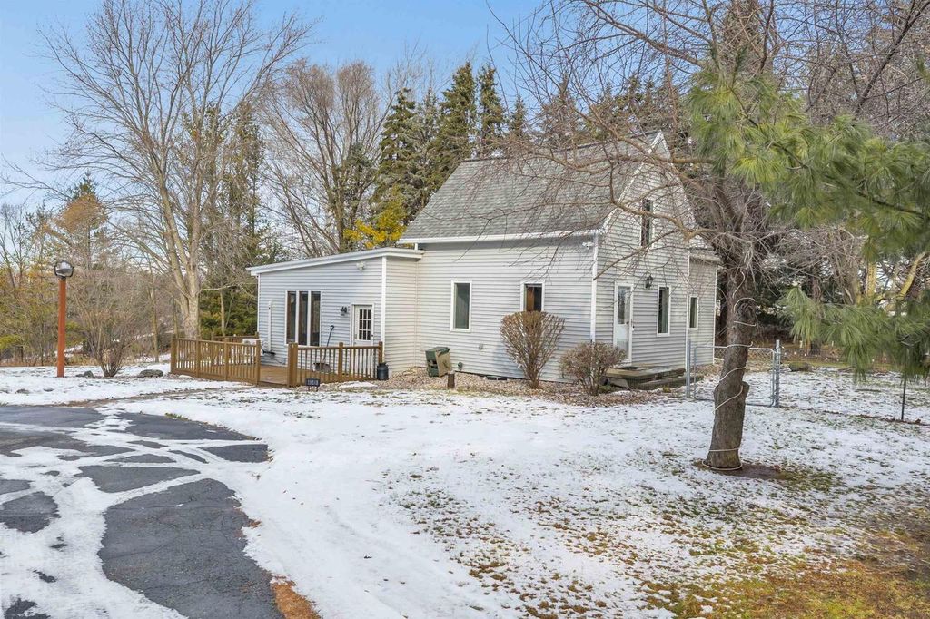 Photo of N4749 County Road E Rd, Kaukauna, WI 54130 (MLS # 50319996)