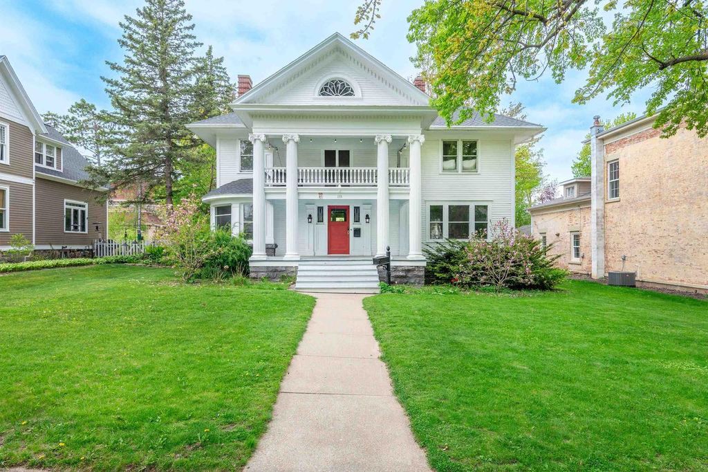 Photo of 175 N Adams AVENUE, Berlin, WI 54923 (MLS # 2023132)