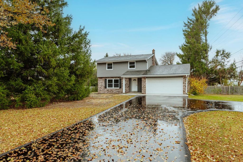 Photo of 439 W Mall ROAD, Glendale, WI 53217 (MLS # 1940385)