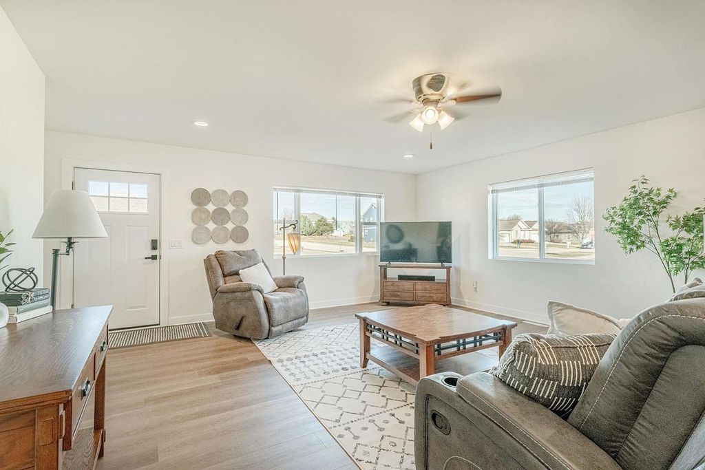 Photo of 912 OREGON PARKS AVENUE, Oregon, WI 53575 (MLS # 2016371)