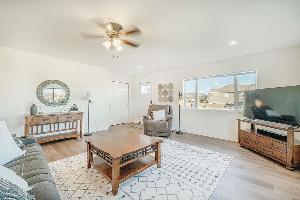 Photo of 912 OREGON PARKS AVENUE, Oregon, WI 53575 (MLS # 2016371)