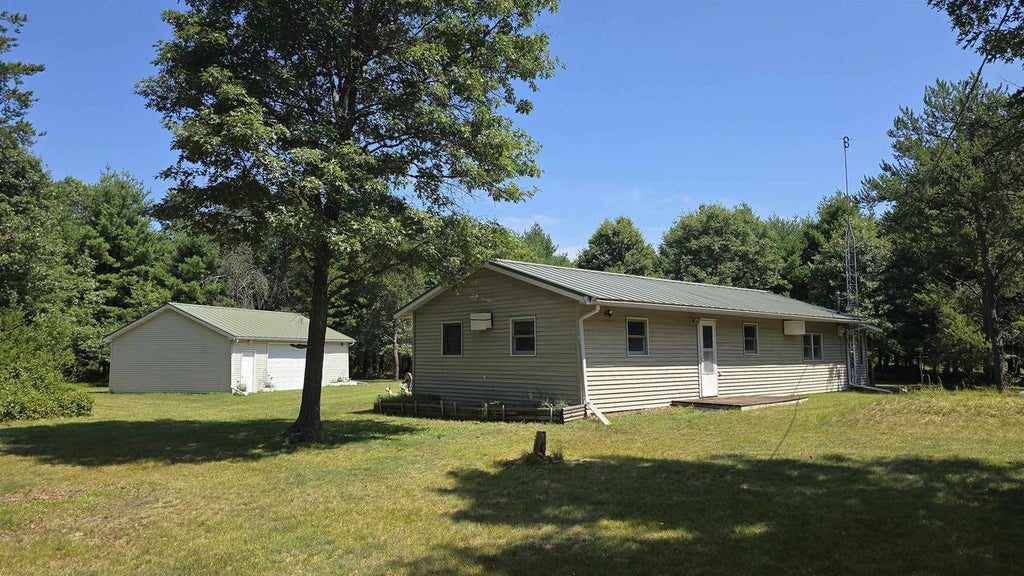 Photo of N15046 17th Avenue North AVE, Necedah, WI 54646 (MLS # 22603590)
