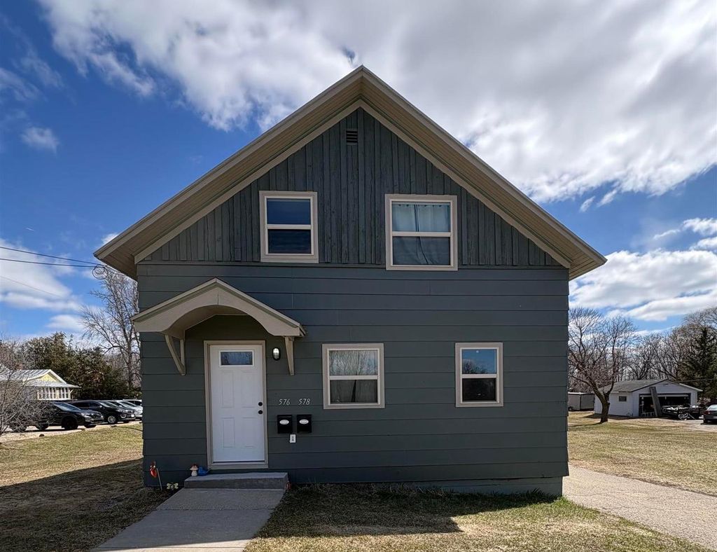 Photo of 576 Brazeau AVENUE, Oconto, WI 54153 (MLS # 50323429)
