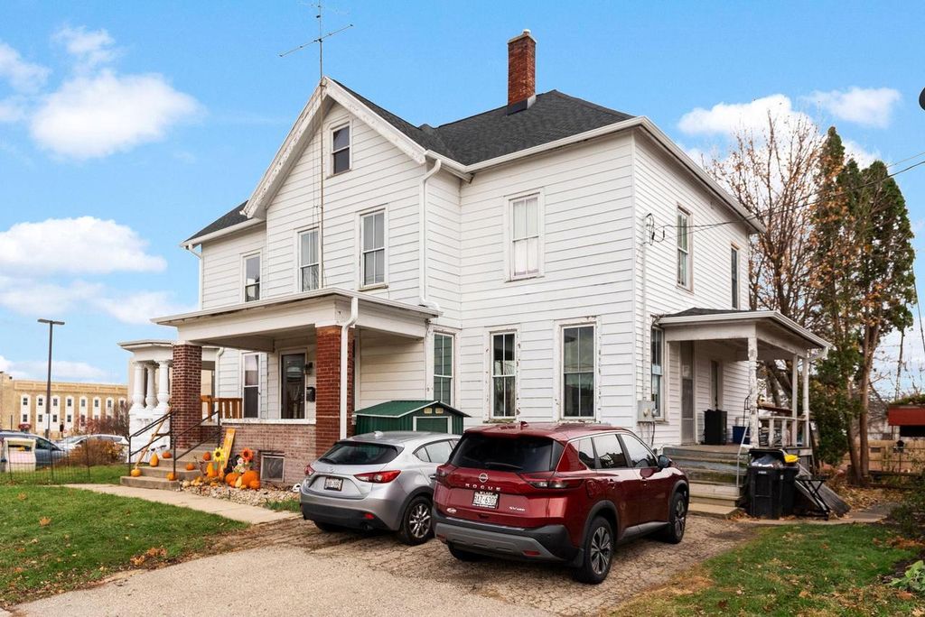 Photo of 1420 9th STREET, Monroe, WI 53566 (MLS # 2013032)