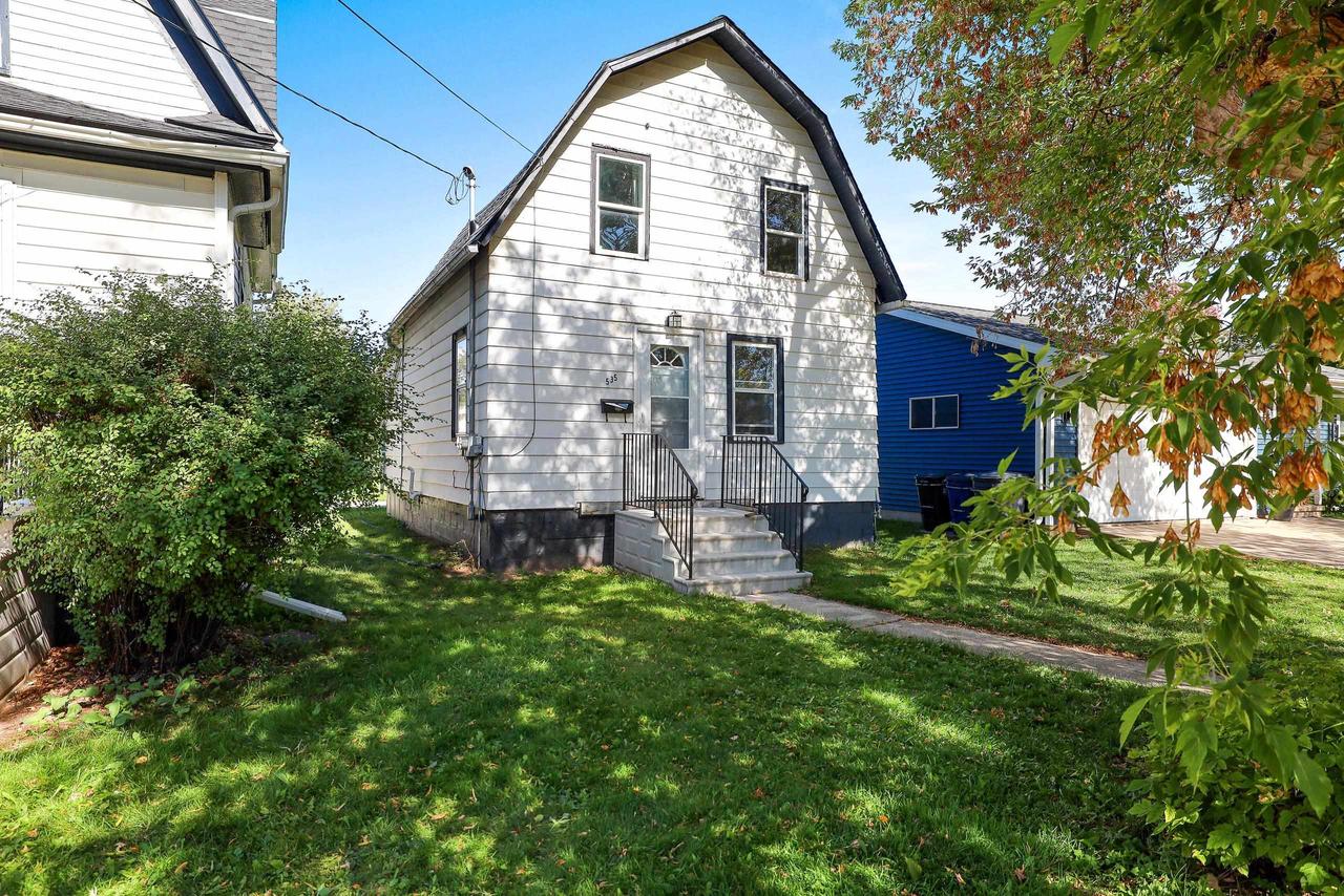 Property photo 3