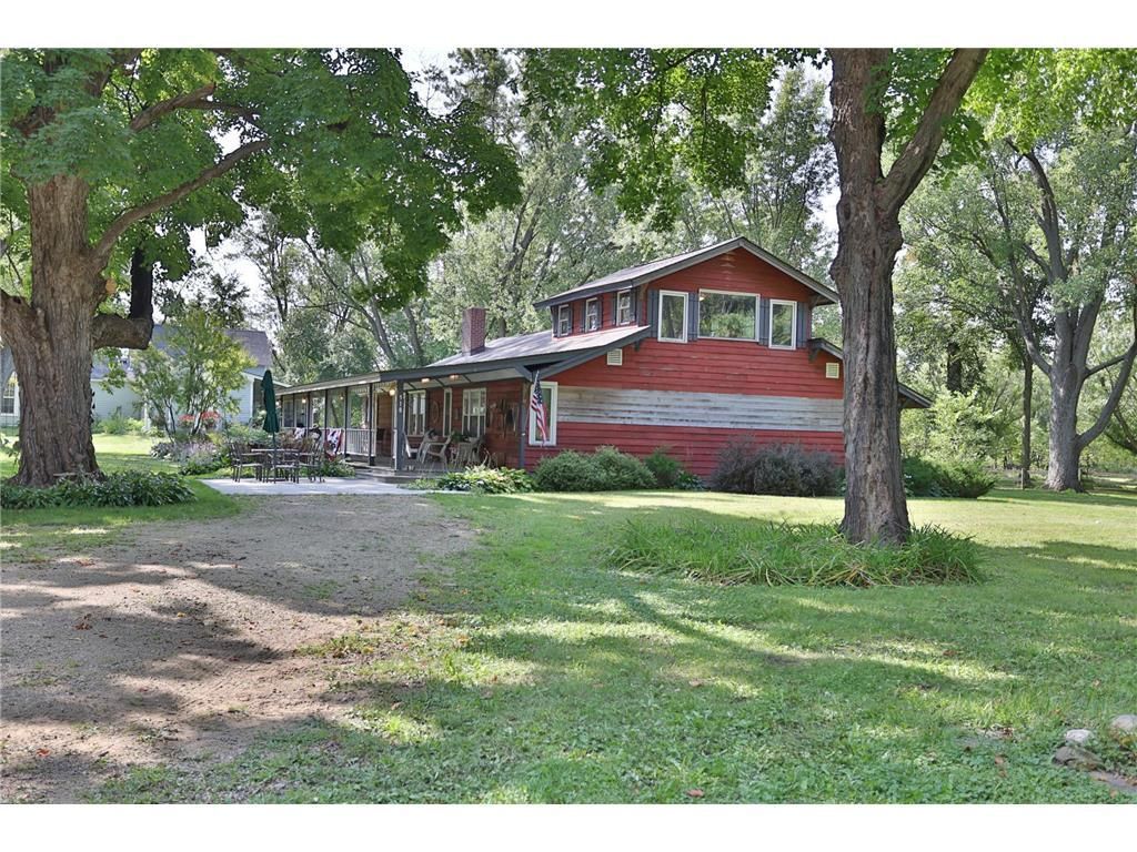 Photo of 518 Trout Brook DRIVE, Roberts, WI 54023 (MLS # 6787227)