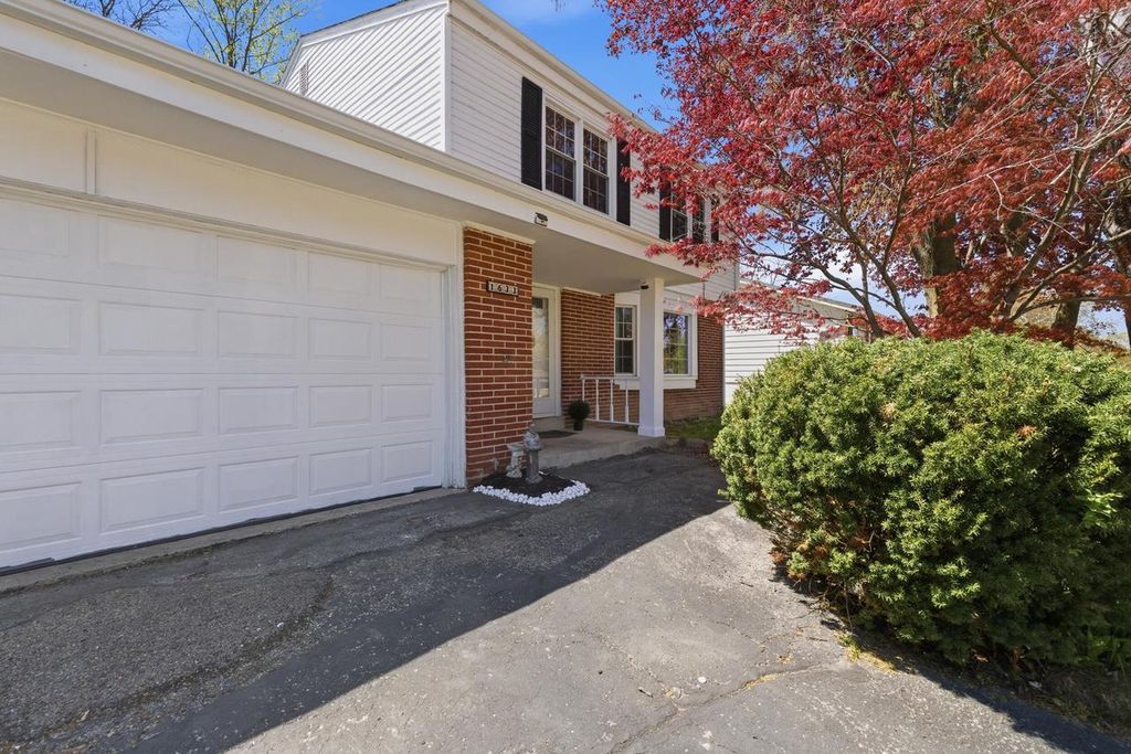 Photo of 1633 Spruce STREET, Grafton, WI 53024 (MLS # 1962325)