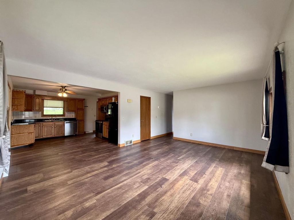 Photo of 510 W North STREET, Dodgeville, WI 53533 (MLS # 2022748)
