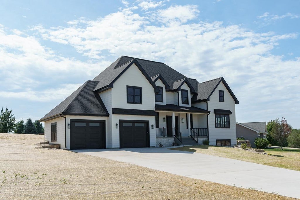 Photo of 7184 Pfeil BEND, Sun Prairie, WI 53590 (MLS # 2031896)
