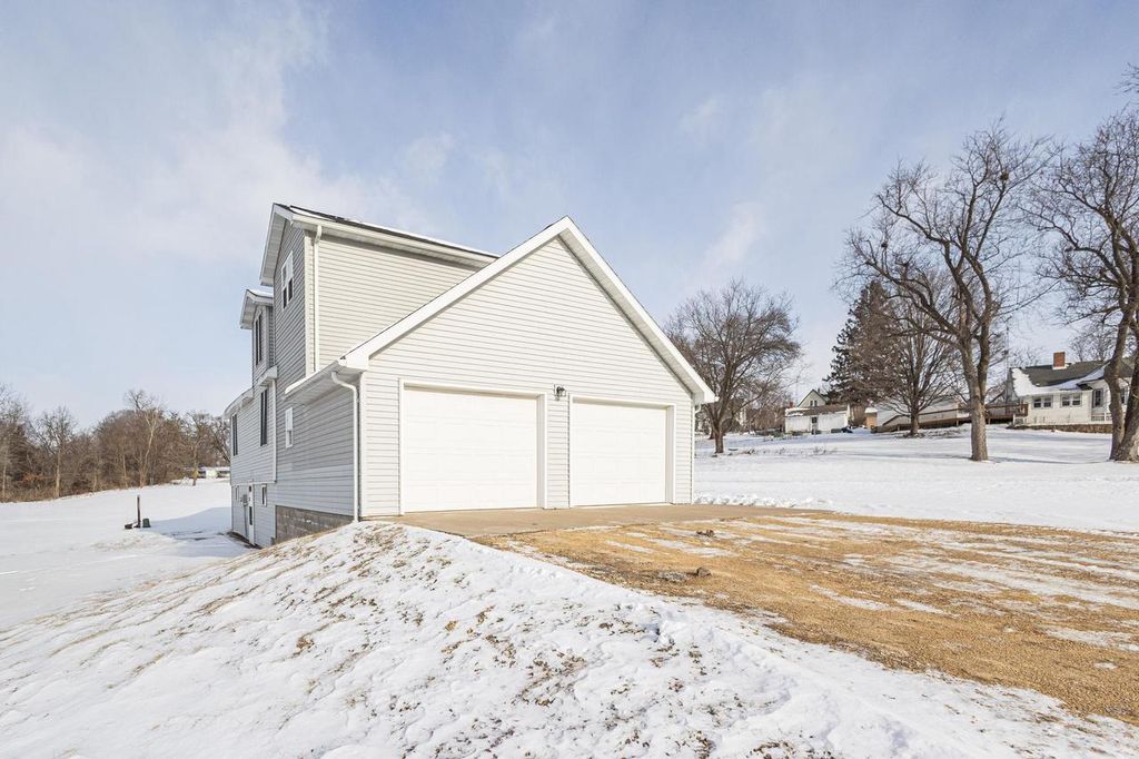 Photo of 225 3rd STREET, Benton, WI 53803 (MLS # 2015592)