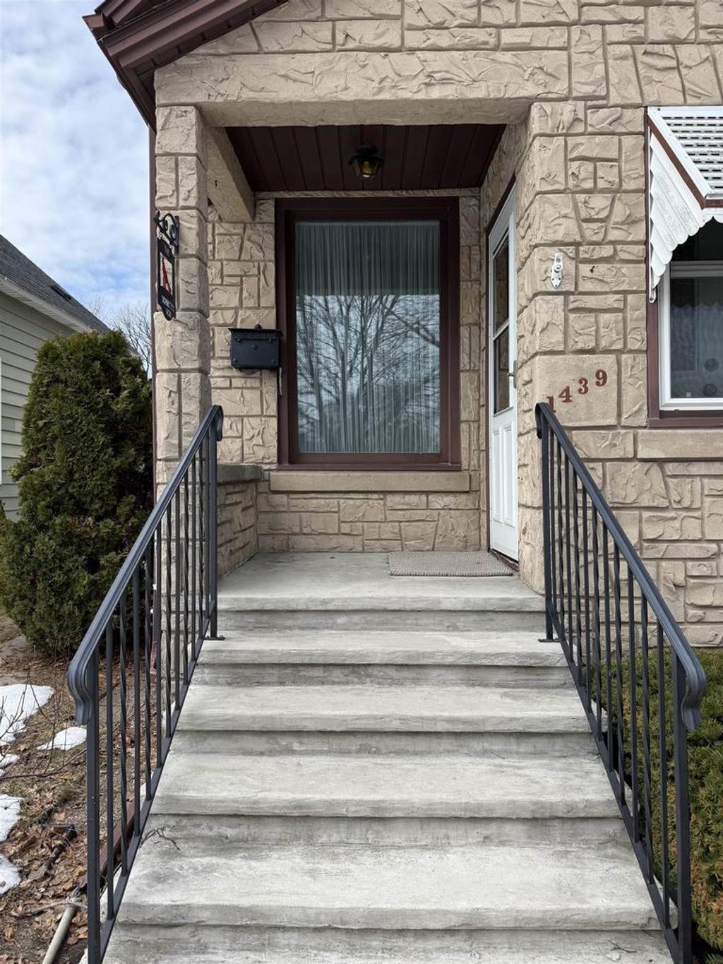 Photo of 1439 10th STREET, Marinette, WI 54143 (MLS # 50322834)