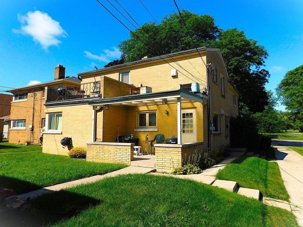 Photo of 3356 N 60th STREET #3358, Milwaukee, WI 53216 (MLS # 1940312)