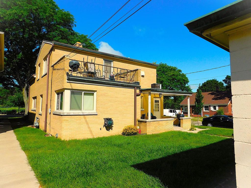 Photo of 3356 N 60th STREET #3358, Milwaukee, WI 53216 (MLS # 1940312)