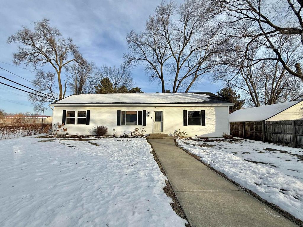 Photo of 1551 Bayliss AVENUE, Beloit, WI 53511 (MLS # 2013854)