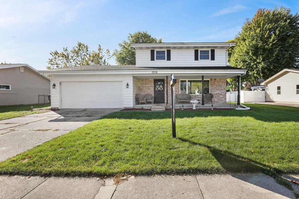 Photo of 2510 Andre AVENUE, Janesville, WI 53545 (MLS # 2030827)